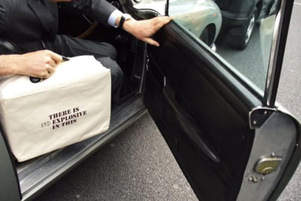 Shilpa Gupta, There is no explosive in this, 2007