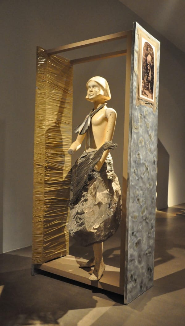 Vivan Sundaram, Girl Stepping Out, 2013