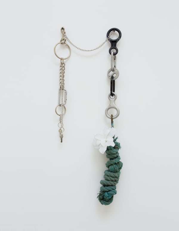 Andrea Longacre-White Untitled, 2017 Equestrian rope, 3D printed lily, silk lily and metal hardware 33 x 14 ins 83.82 x 35.56 cm
