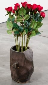 Lucie Fontaine Untitled (1/2 Il cangiante [Corrado Levi]), 2013 15 silk roses in vase by Anna Sew Hoy, selected by Esther Kim Varet Variable Dimensions