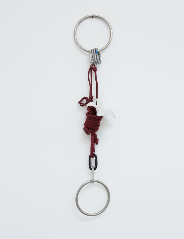 Andrea Longacre-White Untitled, 2017 Shibari rings, equestrian ropes, metal hardware and 3D printed lily 48 x 9 ins 121.92 x 22.86 cm