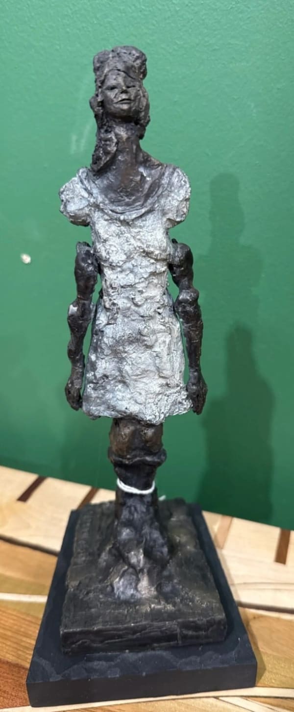 Olivia Ferrier, Little White Dress