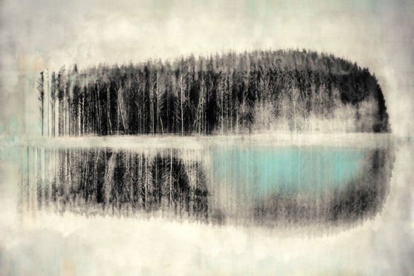 Nadia Attura, Stavanger Blue