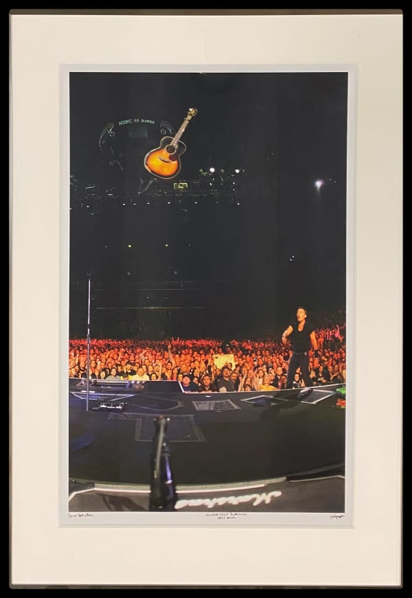 Jo Lopez, BRUCE SPRINGSTEEN - THROWING GUITAR - NOVEMBER 2022/09 - HSBC ARENA - BUFFALO NEW YORK