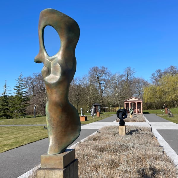 Nicola Godden, Bone Form II