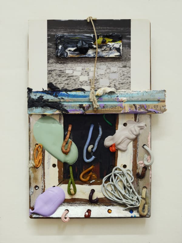 Nilo Ilarde, Mirror Displacement Displaced (After Smithson), 2010