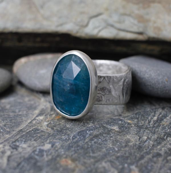 Marsha Drew, Blue Kyanite on Textured Band