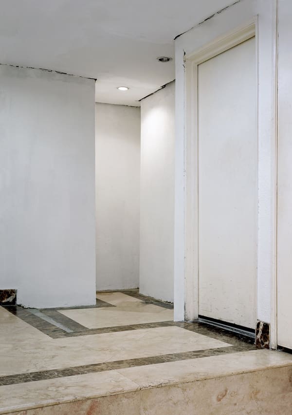 Austin Irving, Garden City Hotel, Kuala Lumpur,Malaysia, 2009