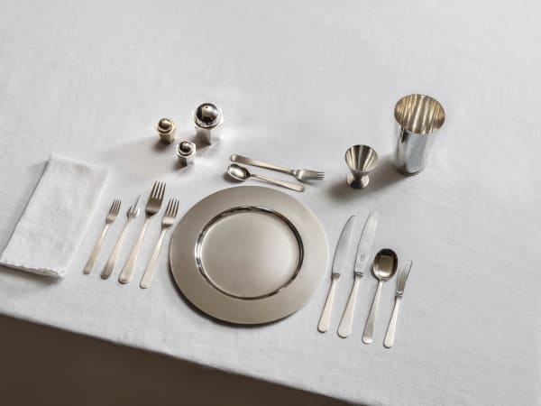 Flatware set