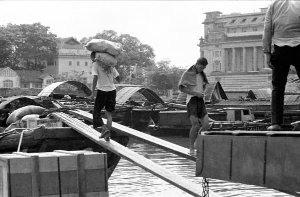 Loke Hong Seng, Loading and Loading in a Team of Three, 1971/2015