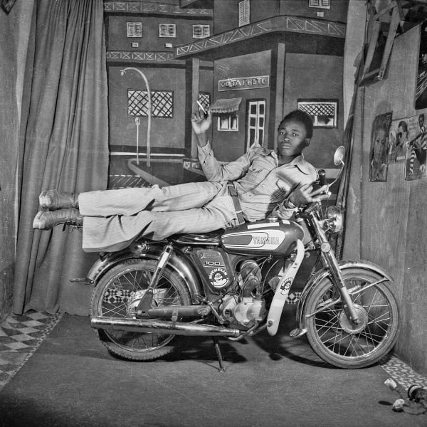 Motocycliste alangui