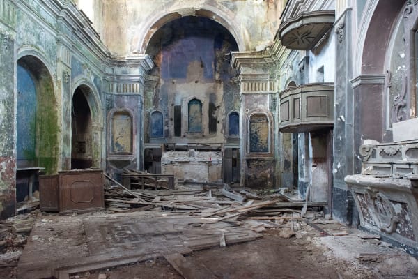 Silvia Camporesi, Chiesa, Romagnano Al Monte (Campania), 2015
