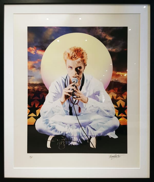 Scarlet Page Terry Pastor X Scarlet Page - Bowie · Artist's Proof · Unique Terry Pastor & Scarlet Page collaboration · Embossed, numbered, blind stamped · Co-signed by both artists · Giclèe printed on Hahnemühle Metallic Photo Rag® 308gsm paper · Framed and mounted under glass · Framed size 88 x 73 cm / 34 ½ x 28 ¾ in. 76 x 61 cm 30 x 24 in (Edition record)