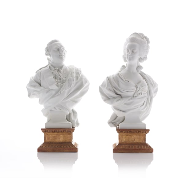 HOUSTON MUSEUM OF FINE ARTS PURCHASES A VERY RARE PAIR OF BUSTS OF LOUIS XVI AND MARIE-ANTOINETTE