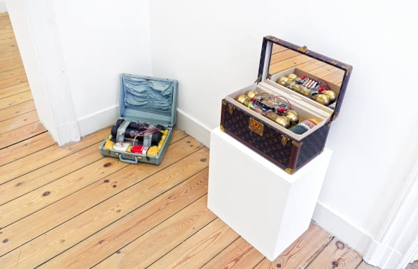 'Hoodoo Eternity': exhibition view / Aeroplastics @ Rue Blanche Str., 2012. / works by Gregory GREEN
