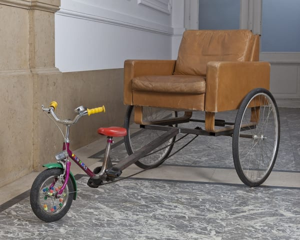 'John Isaacs - The closest I ever came to you' Exhibition view: Aeroplastics @ Rue Blanche, 2011-2012