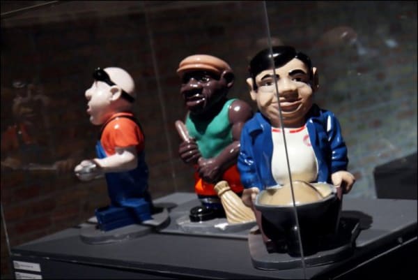 That's all folks! installation view @ Stadshallen Bruges, 2009-2010
