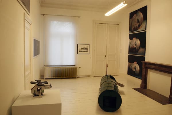 exhibition view 'In my solitude' / Aeroplastics, Rue Blanche, 2007-2008. Ph: Vincent Everarts / works by Andreas Slominski, Gerard Malanga, Andreas Slominski , Suzanne Opton