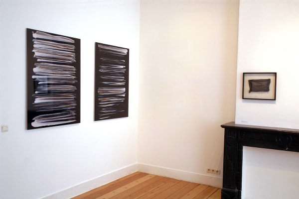 Diffracted solstice: exhibition view / Aeroplastics @ Rue Blanche Str., Brussels. Ph: Vincent Everarts / works by Alexandre Marly