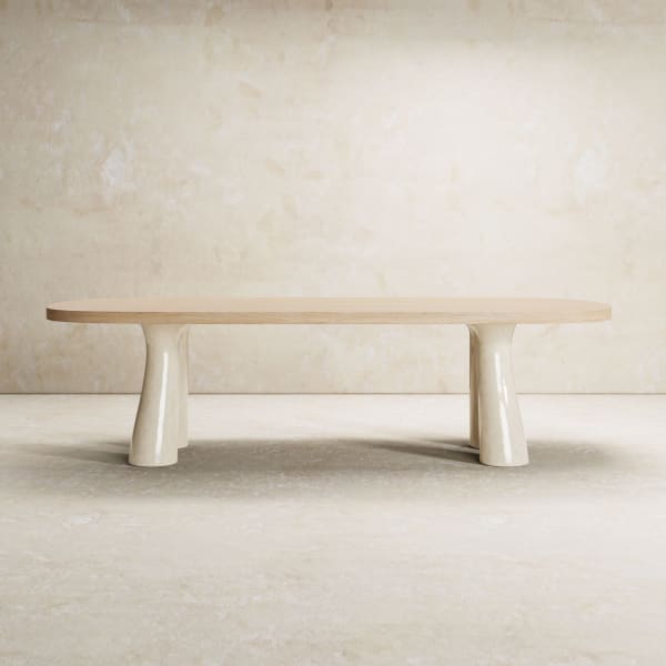 PAMPA DINING TABLE