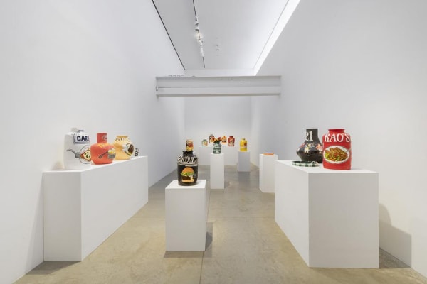 Jake Clark: Canal Street. Janaury 5 - February 4, 2023. albertz benda, New York. Photo: Adam Reich.