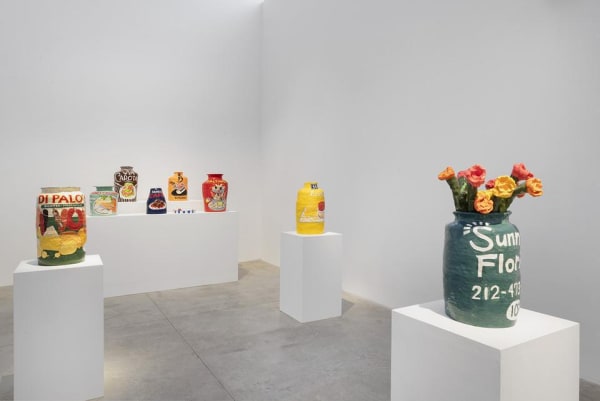 Jake Clark: Canal Street. Janaury 5 - February 4, 2023. albertz benda, New York. Photo: Adam Reich.