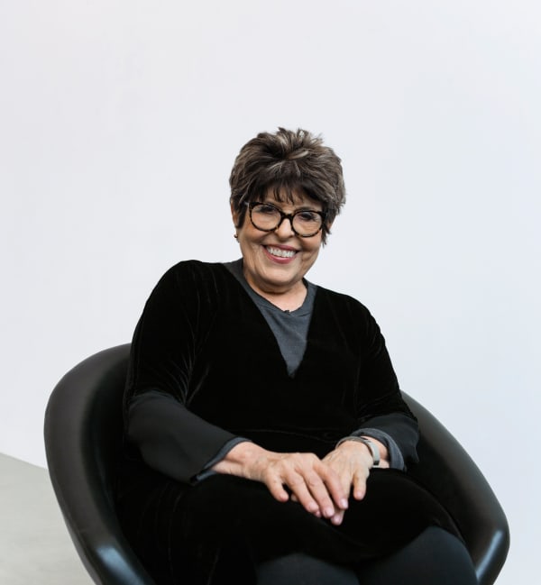 Regina Silveira
