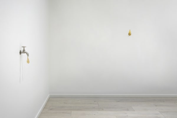 Isabelle Cornaro, Ann-Veronica Janssens, Dawn Kasper, Rita McBride, Caroline Mesquita, Valérie Mréjen, Gala Porras-Kim, R.H. Quaytman Installation view , Le Sens de l'Orientation curated by Xavier Veilhan Andréhn-Schiptjenko Paris, France, 2024
