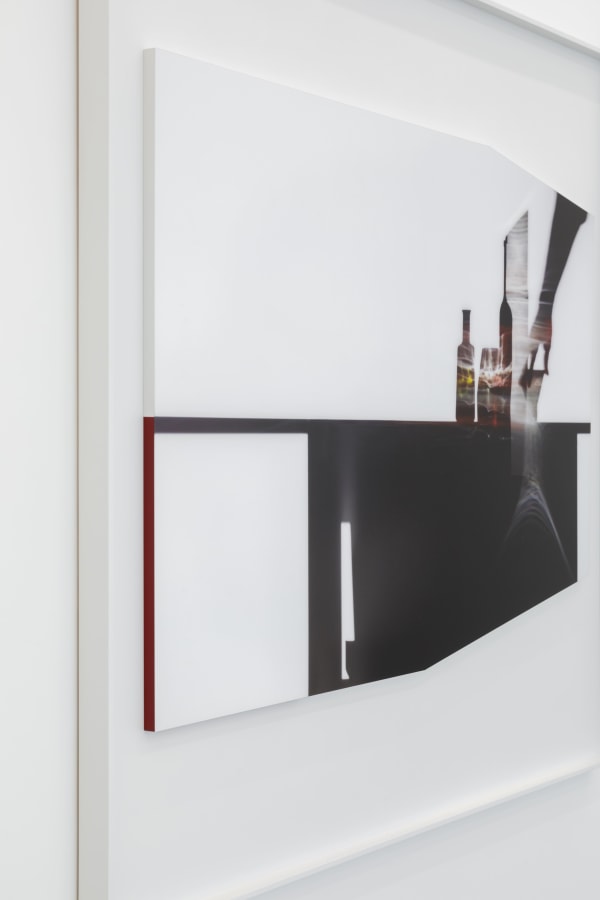 Uta Barth Installation view, Andréhn-Schiptjenko, Paris, France, 2021.