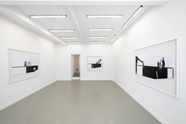 Uta Barth Installation view, Andréhn-Schiptjenko, Paris, France, 2021.