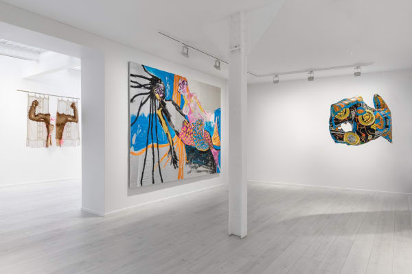 Amine Habki, Mukenge/Schellhammer, Linnéa Sjöberg Installation view, "Weaving, Stitching, Painting", Andréhn-Schiptjenko Paris, 2023