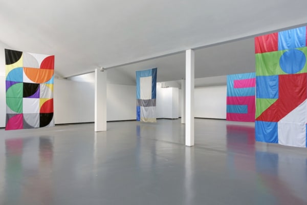 Jacob Dahlgren - Installation view 'The Flag Project' at Kunsthalle Göppingen, Germany, 2020.