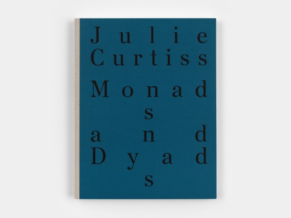 Frontcover of Julie Curtiss book.