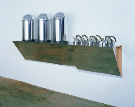 HAIM STEINBACH, BEEP, HONK, TOOT, 1989