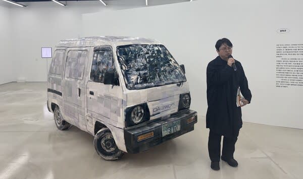 "Not Goodbye, But Hello"… The Timeline of Insa Art Space, Greeted with a Simple 'Hello'