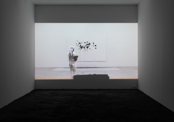Kiyan Williams Between Starshine and Clay Installation View September 7 – November 12, 2023 Peres Projects, Seoul Photographed by: Song...