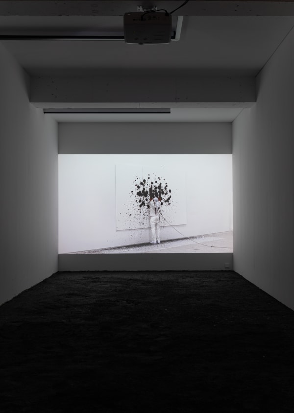 Kiyan Williams Between Starshine and Clay Installation View September 7 – November 12, 2023 Peres Projects, Seoul Photographed by: Song...