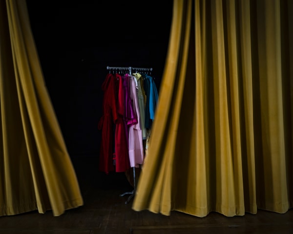 Deck the Walls! Holiday