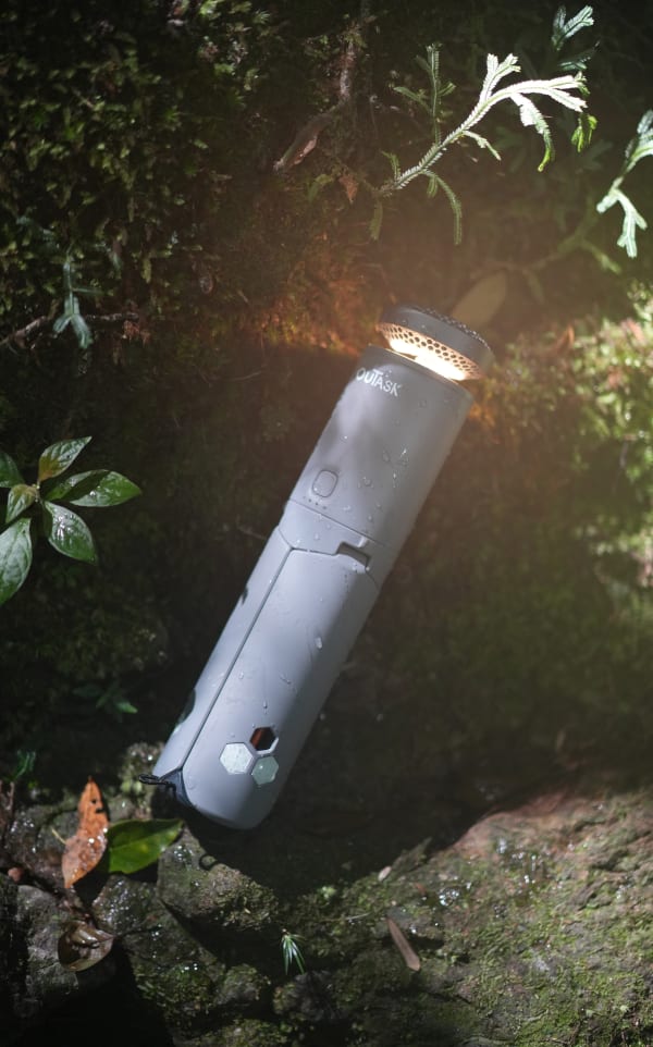 ouTask Telescopic Lantern, Shenzhen XIVO Design Co.,Ltd. / The Mainland