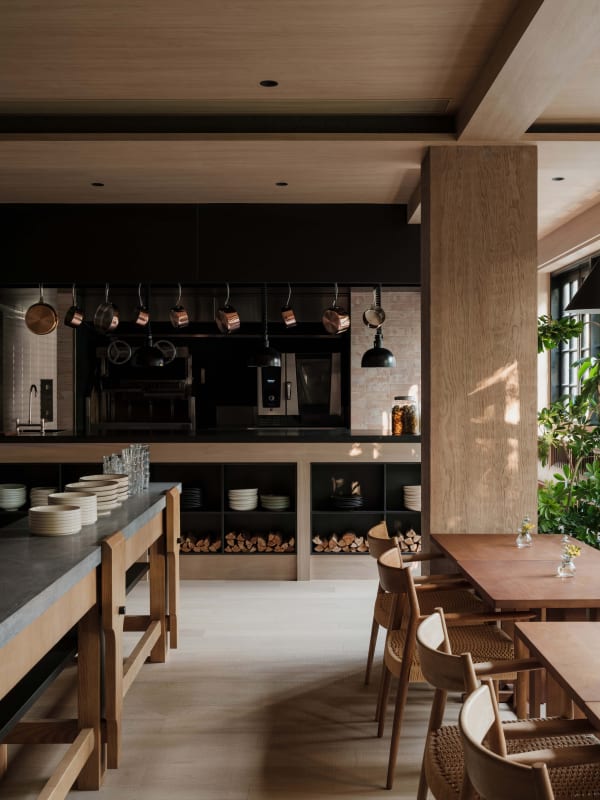 gaga coast / The Mainland, Linehouse / Hong Kong