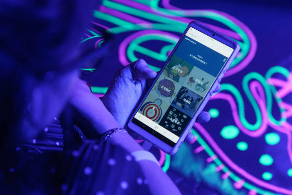 Create Your Own, Singing Cicadas / Hong Kong