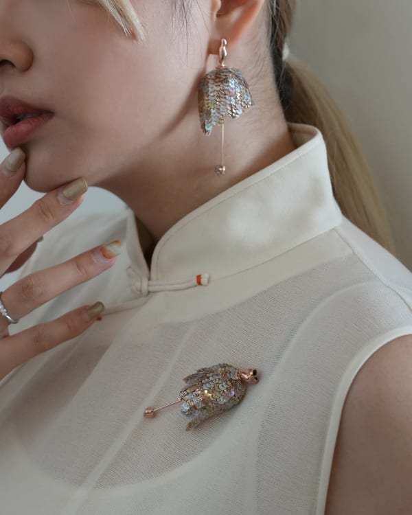Esme brooch-earrings set, Jun's Embroidery & Kinks Lab / 香港