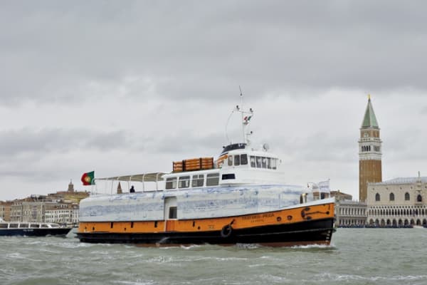 Joana Vasconcelos: Trafaria Praia