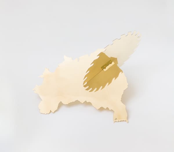 Lyz Parayzo, série bandeira, 2019, 40 x 55 x 50 cm.