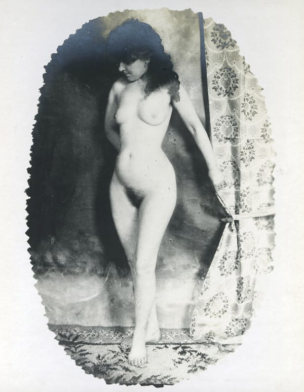 Untitled, ca. 1892 Vintage gelatin silver print 4 1⁄4 x 3 in. (10.8 x 7.6 cm) (WG 29)