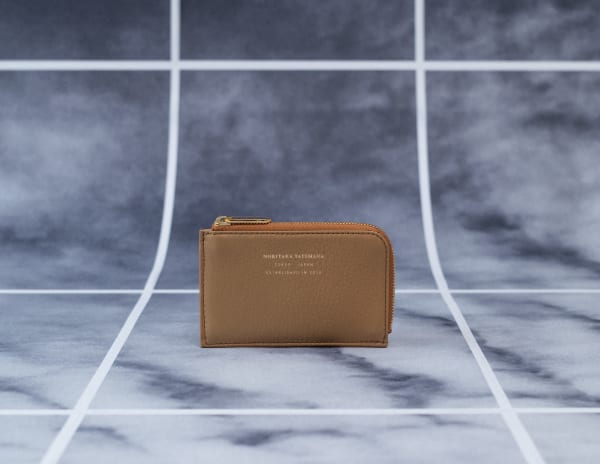 〈10〉ZIPPY MINI WALLET XS, CAMEL, 2019