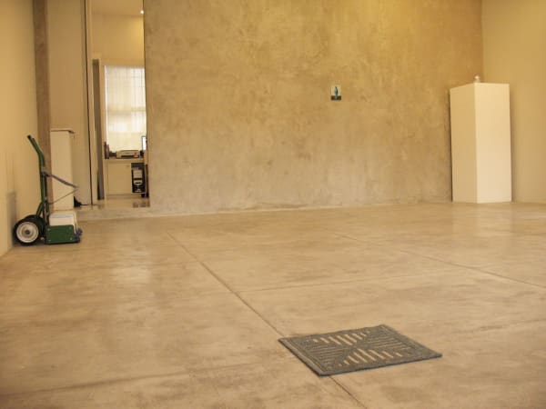 Mudança de Lugar, Debora Bolsoni, 2007 - Galeria Marilia Razuk
