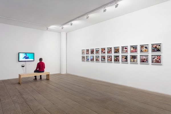 Mabe Bethônico, Aulas de Outro Mundo, 2022. Galeria Marilia Razuk. Foto Filipe Berndt