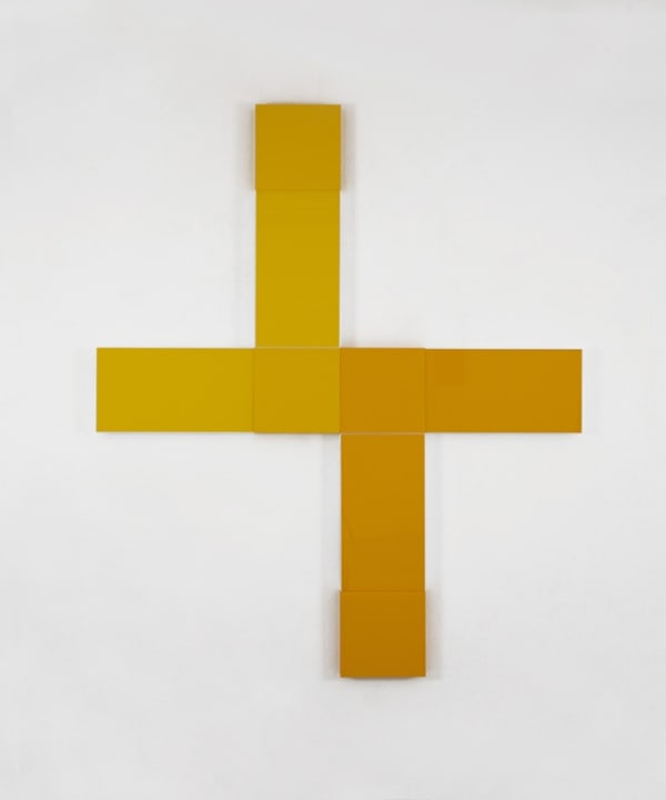Amarelo dois L, 2019. Tinta acrílica e óleo s/ moldura acrílica (Acrylic ink and oil on acrylic frame) 235 x...