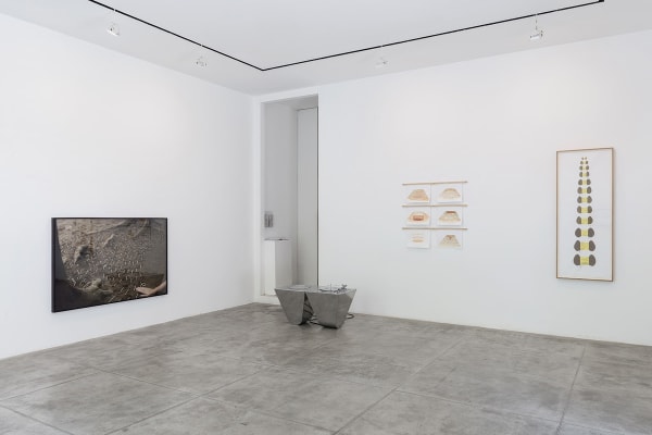 Ficaremos Bem (?), 2019 - Galeria Marilia Razuk - Foto (Photo) Filipe Berndt